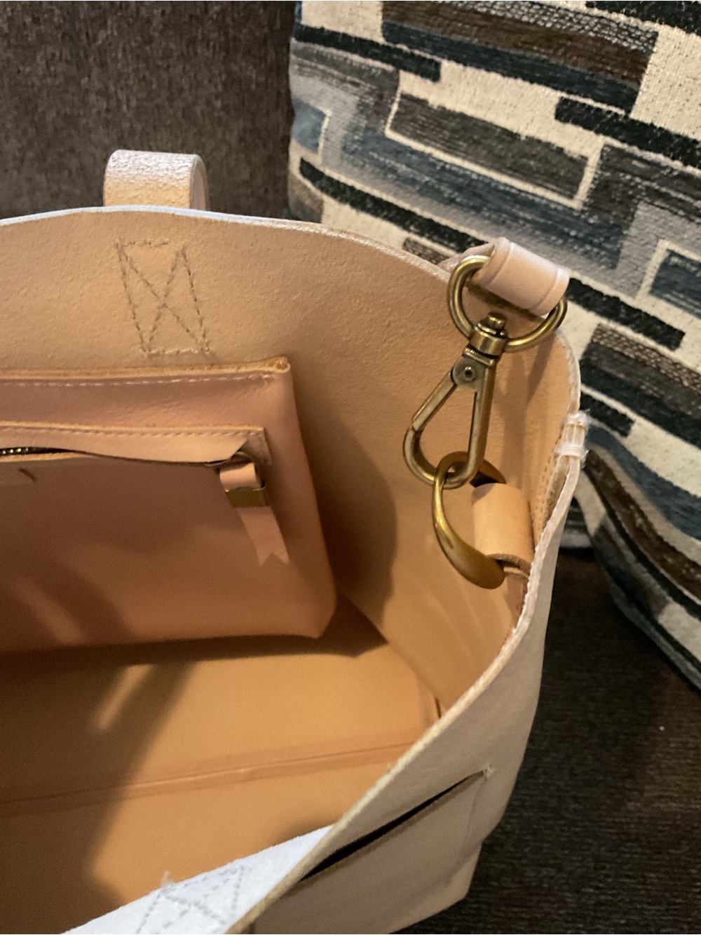 Madewell Medium Leather Transport Tote - Picture 5 of 7